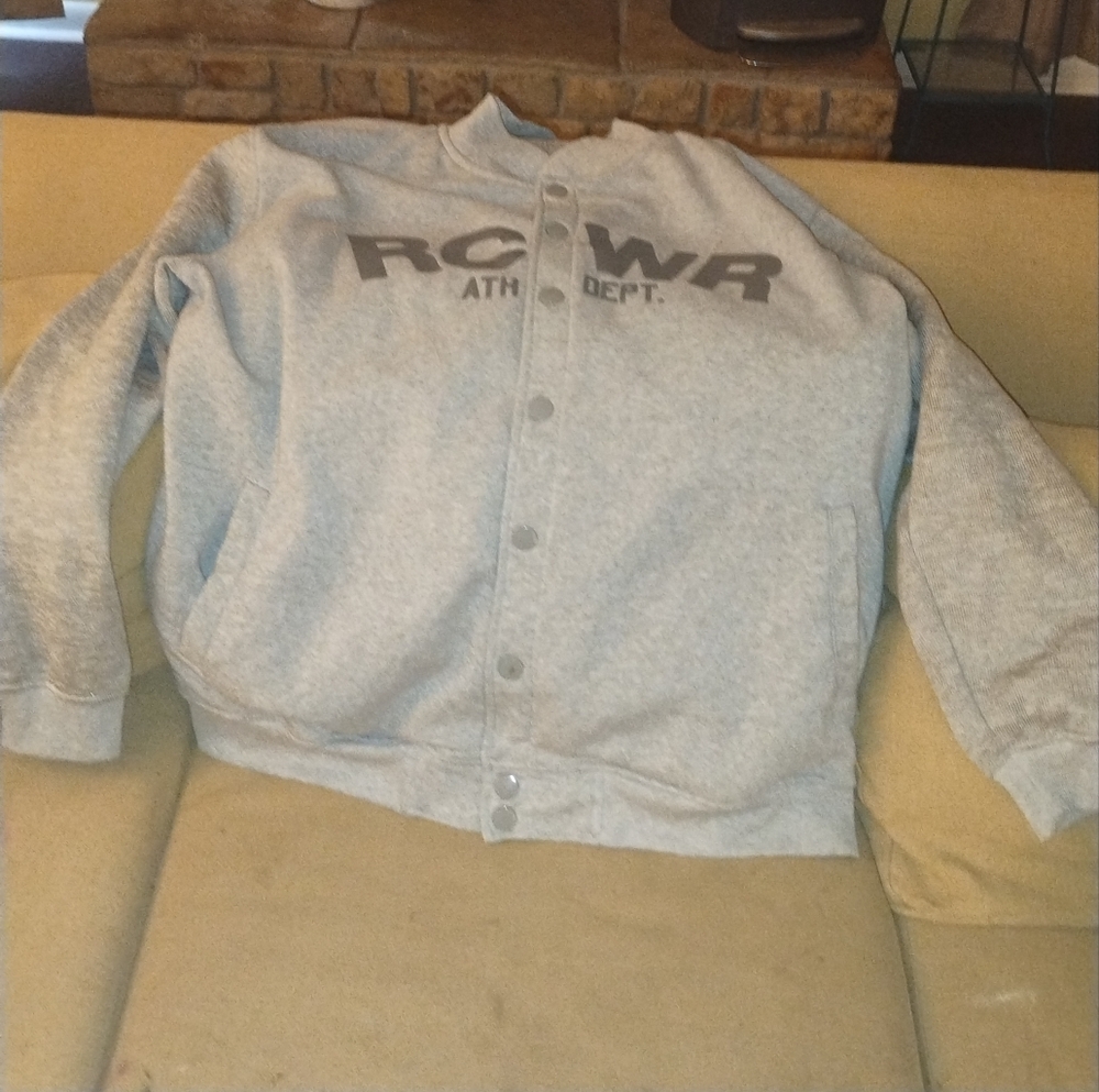 Roca wear button up sweatshirt 3xb